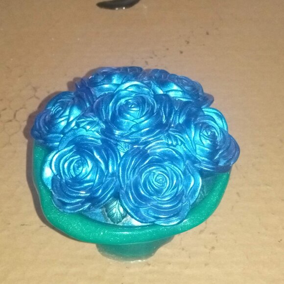 Handmade Blue and Green Rose Bouquet Trinket Box - Picture 5 of 5